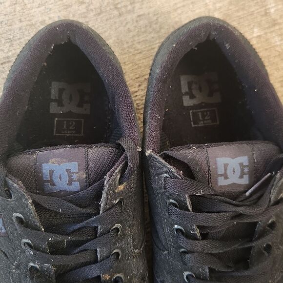 DC Men's Black Skate Shoes 12 - Picture 2 of 6
